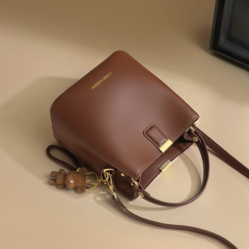 New Genuine Leather Crossbody Bucket Bag Portable Summer High-end Versatile Shoulder Bag
