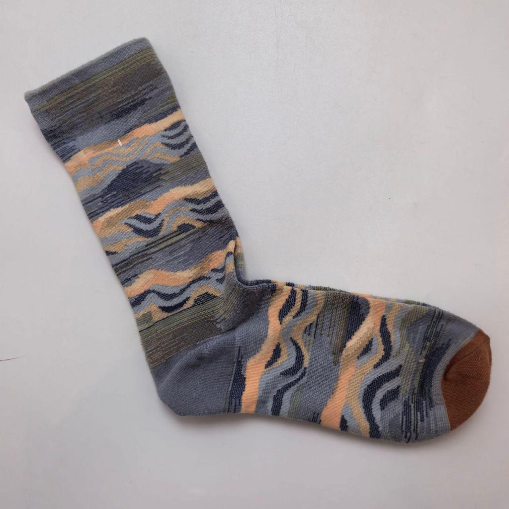 French Artistic Oil Painting Series: Colorful Trendy Mid-Calf Cotton Socks for Women