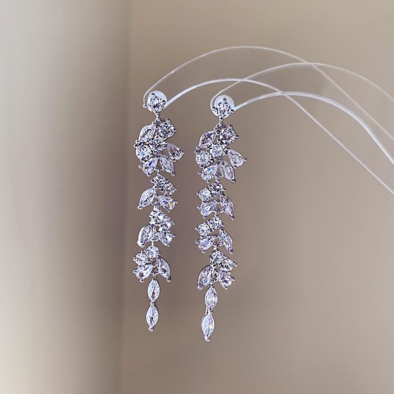 Luxurious Sparkling Zircon Silver Color Wheat Spike Tassel Pendant Earrings 2026 Design Women's Sexy Jewelry Fashion Accessories