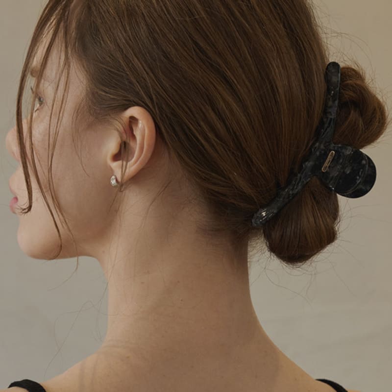 

Ssecondo Horizon hair claw clip_Smoky black Smoky black