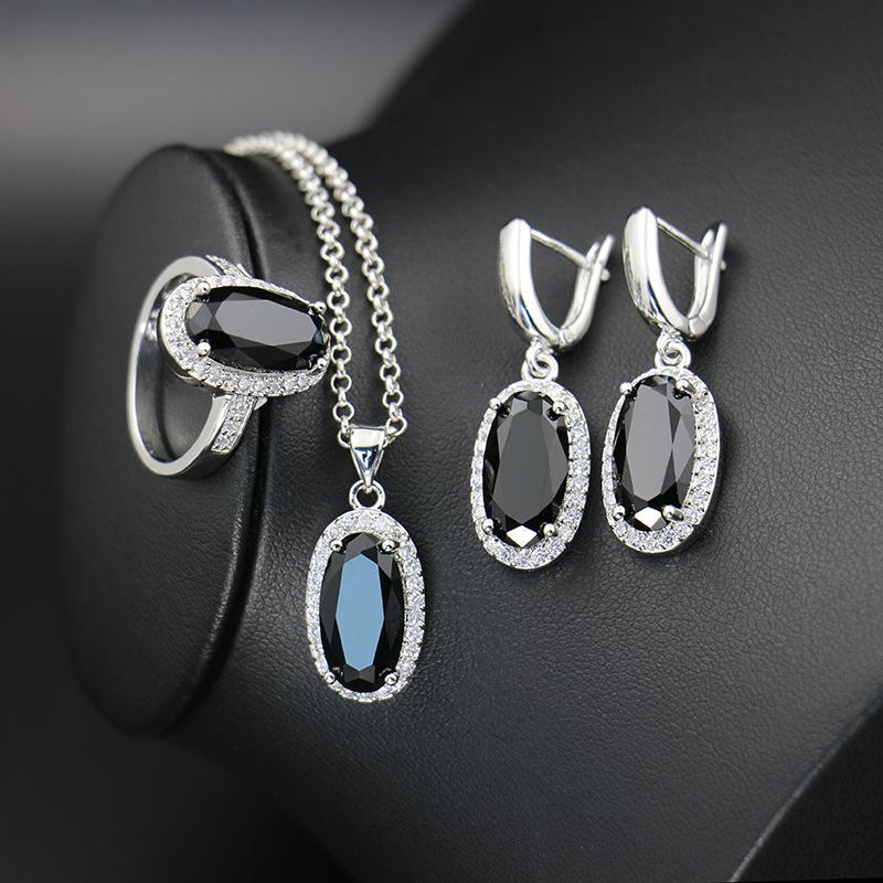 The New Oval Zircon Necklace Earrings and Ring Three Piece Set Is Fashionable and Light Luxury