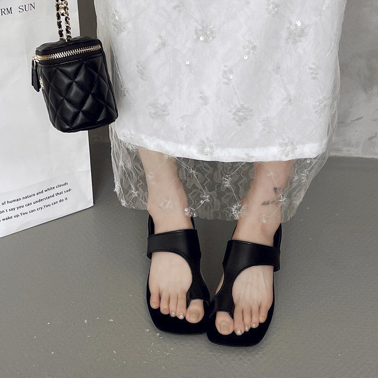 Fashion Square Head Temperament Cool Slippers Summer 2025 New Cover Toes Thick Heel with Skirt Fairy Shoes Sandals