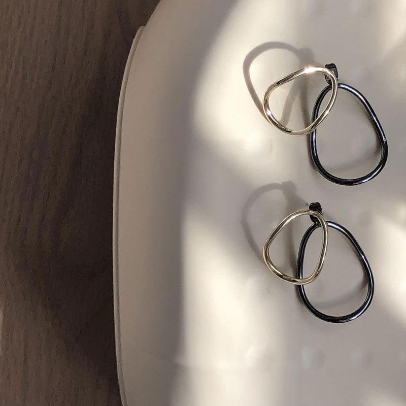 Korean Contrasting Geometric Oval Stud Earrings for Women - 925 Needle INS Trendy Style