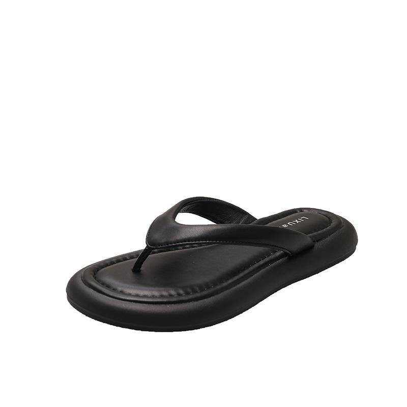 

French Xiaoxiangfeng thick-soled sandals women s outer wear in the summer of 2025 new simple with skirt flip-flops 40 чёрный