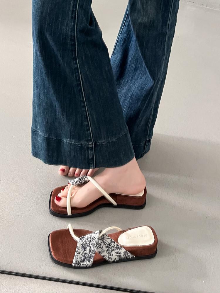 Fashion Shoes Woman 2025 On A Wedge Slippers Casual Pantofle Platform Luxury New Summer Slides Shoes Woman 2025 Slippers Casual Pantofle