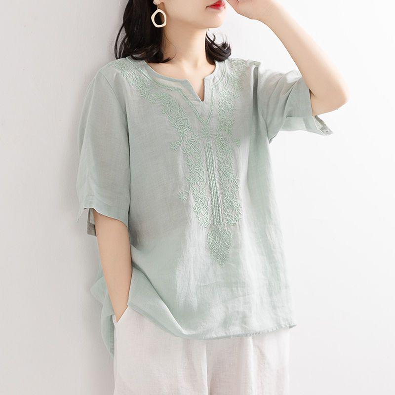 Women's Embroidered Cotton & Linen V-Neck Short-Sleeve Pullover Shirt