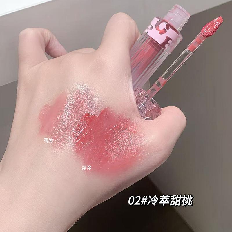 Gegebear Charming Pink Glossy Lip Gloss Mirror Finish For Bright Complexion