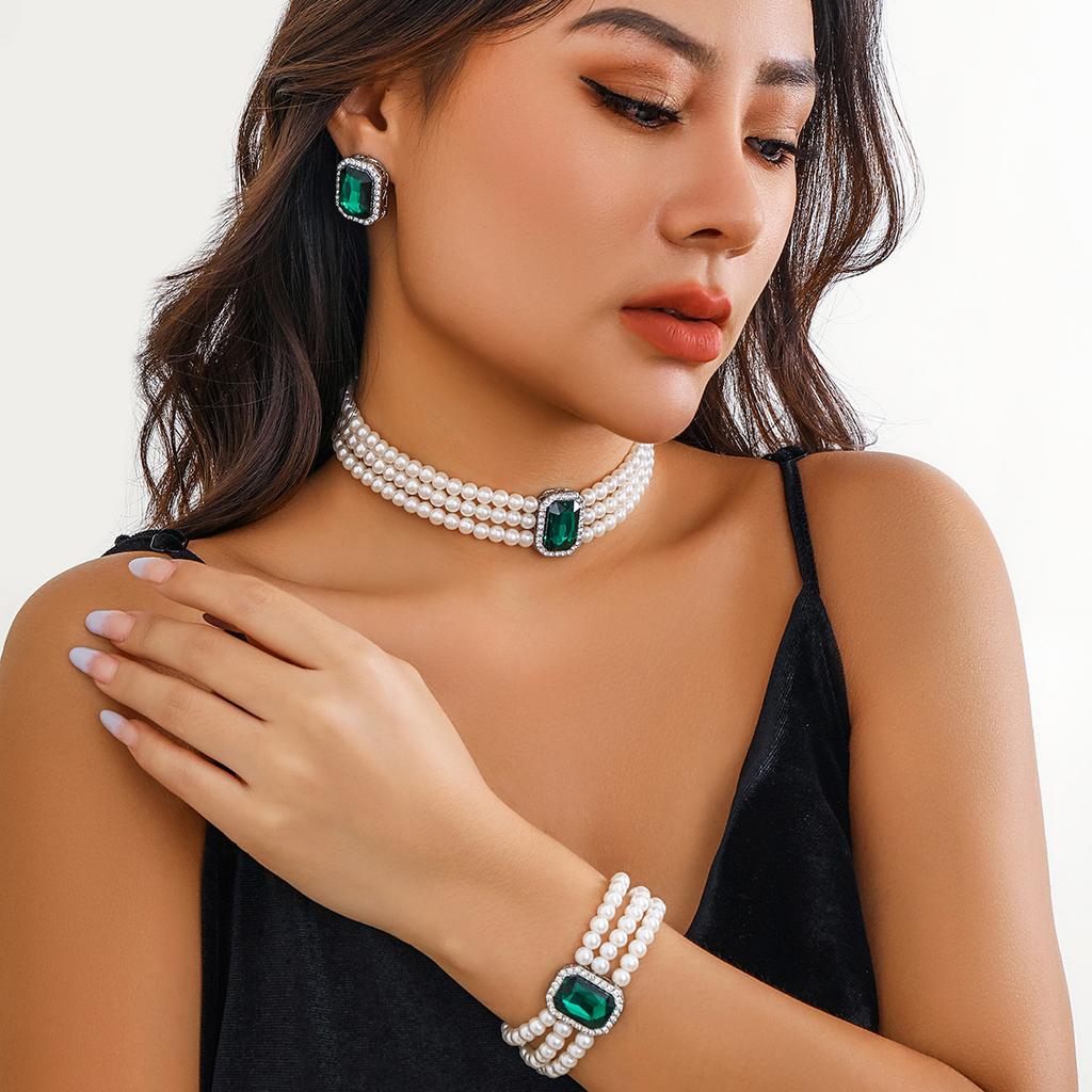 4 stk Dame Mote Lett Luksus Kort Stil Imitert Perle Turkis Halskjede Øredobber Armbånd Smykkesett Fest Festival Gave
