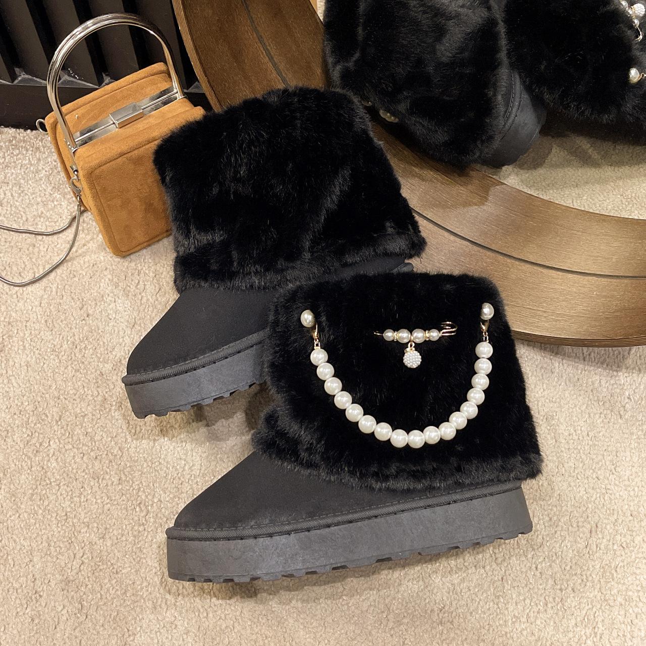 

Европейские и американские однотонные женские зимние ботинки большого размера 43, новинка зимы 2024 года, повседневные универсальные высокие зимние ботинки с бисером для женщин 36 чёрный