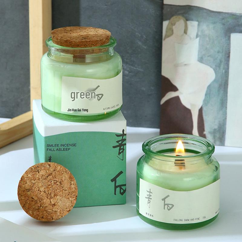 High-End Soy Wax Aromatherapy Candle - Green Cup with Wood Stopper, Smokeless & Fragrant, Perfect for Home, Birthday, Wedding, or Party Favors.