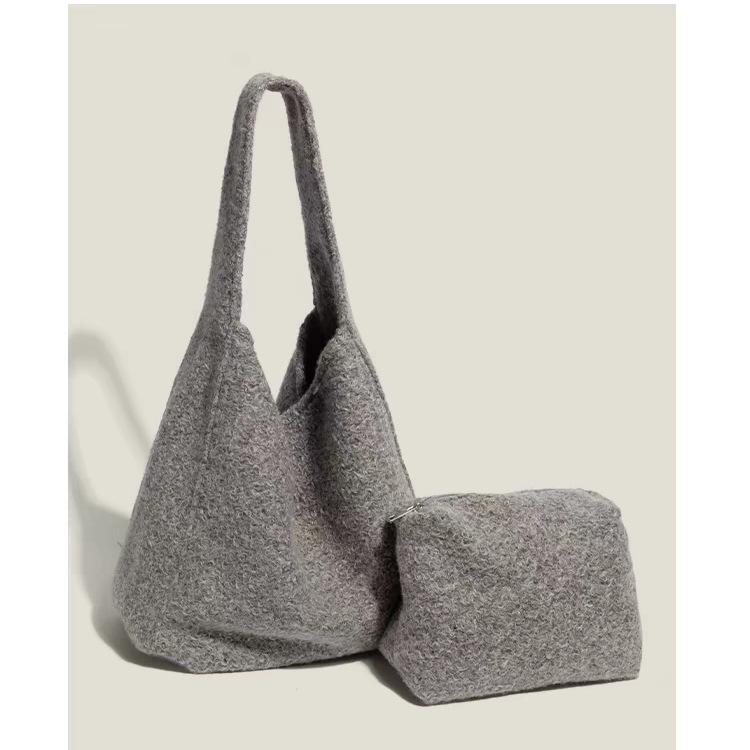 

Lazy wind tote bag women s new autumn and winter woolen large-capacity commuter child and mother shoulder bag women серый