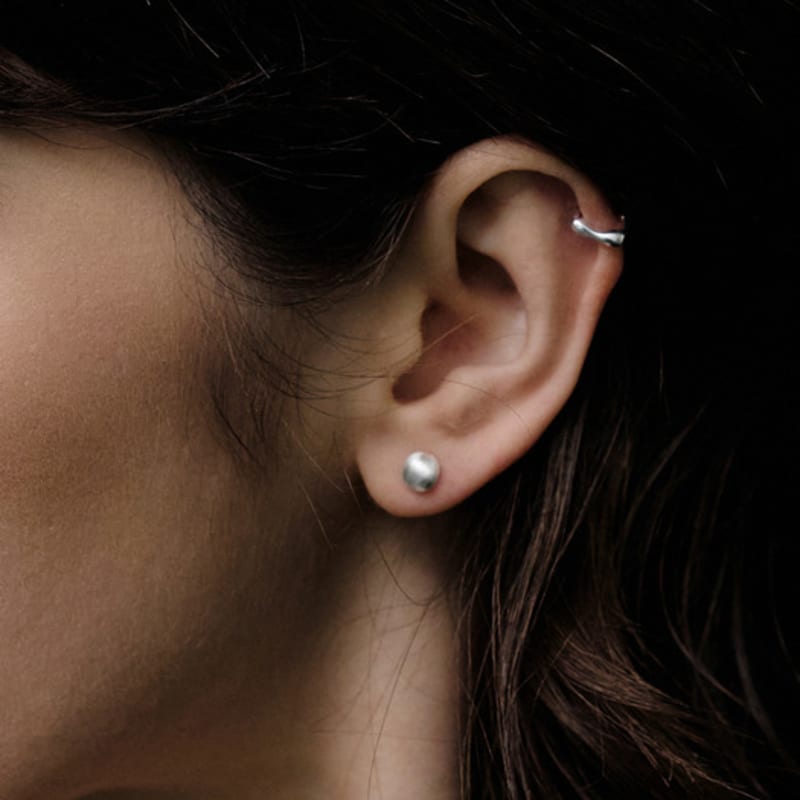 TOU NP022 Matte Round Small Earrings