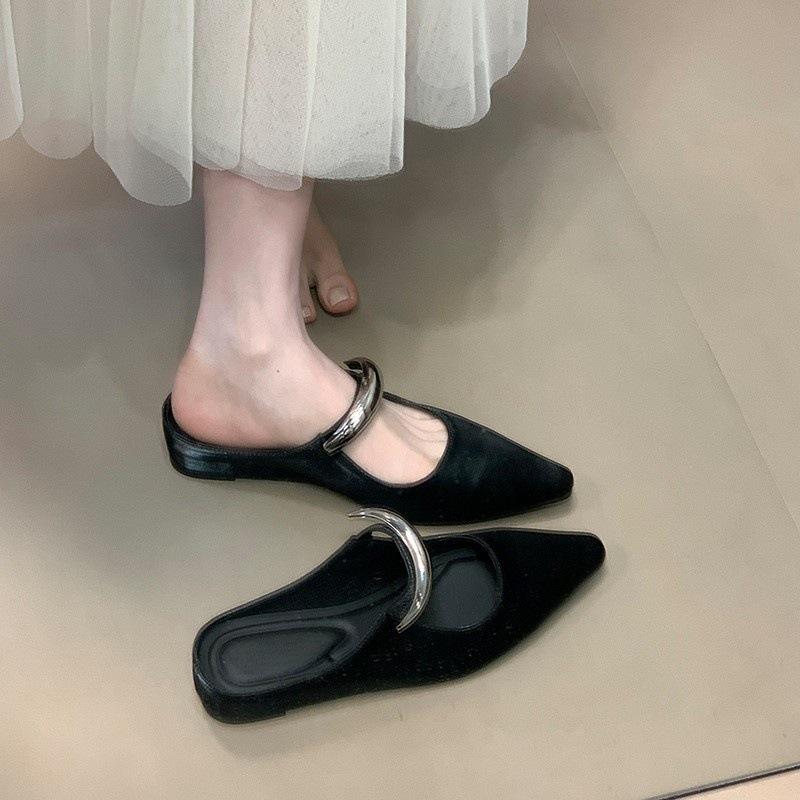 Niche High-end Pointed Head Shallow Mouth Half Drag 2025 New Inner Height Increase Commuter Bag Head Slippers Women