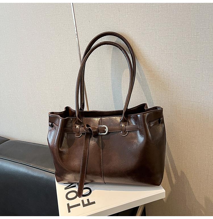 Hochwertige und Modische Ein-Schulter-Tasche, Große Pendler-Tragetasche