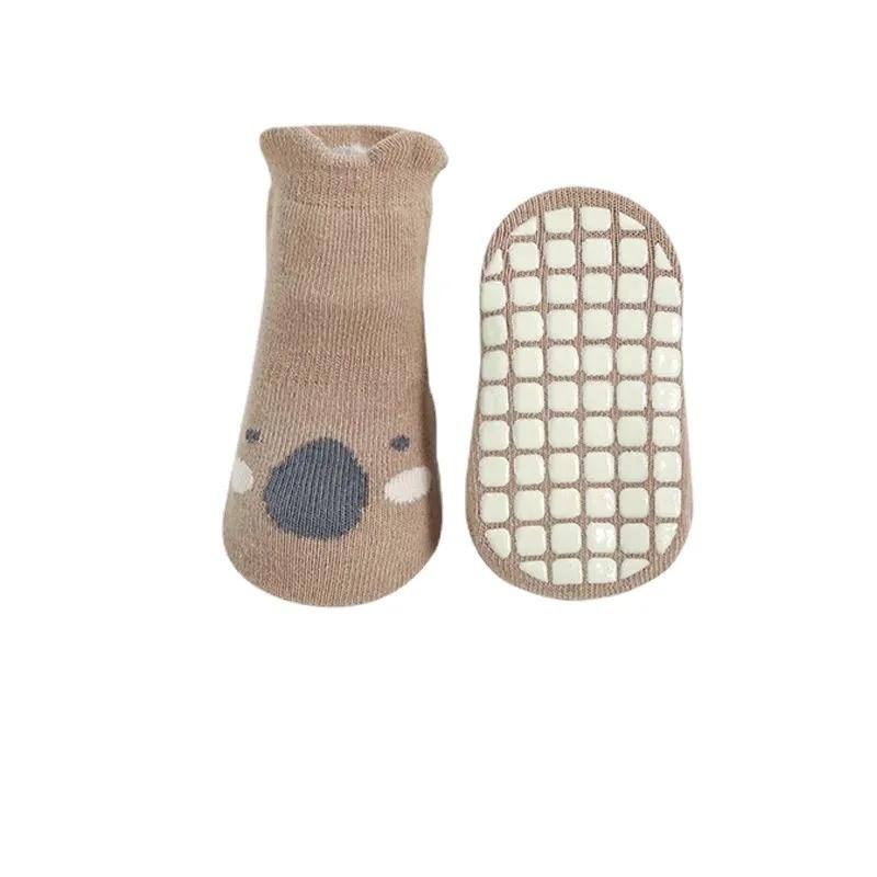 Roztomilé kojenecké miminko první ponožka na chodítko pro chlapce dívka kreslená zvířátka protiskluzová podlahová ponožka pro batole jarní podzimní měkké bavlněné ponožky