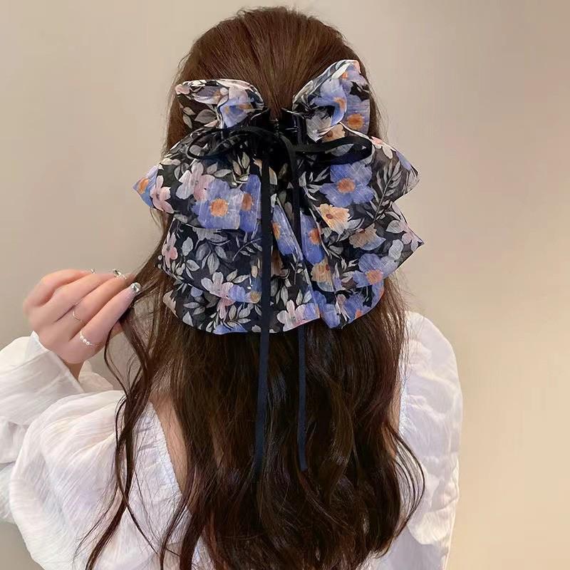 Polka Dot Bow Claw Clip: Elegant Women's Hair Accessory