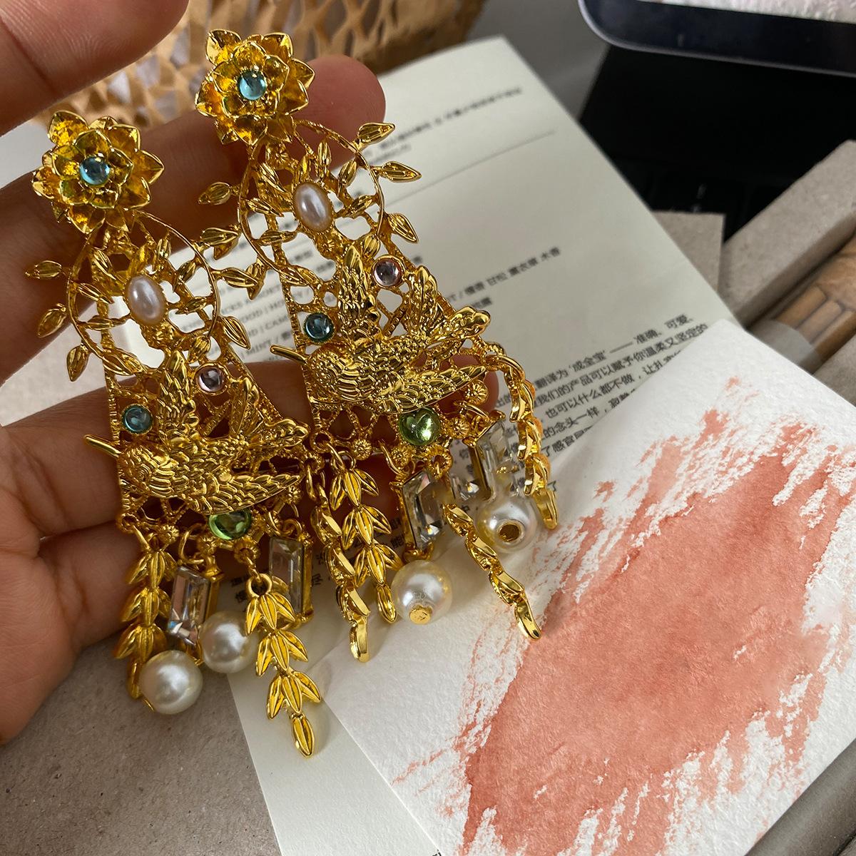 

Серьги-кисточки с жемчугом в виде колосков пшеницы с бриллиантами, средневековые винтажные темпераментные серьги, серьги в стиле легкой роскоши ретро, женские