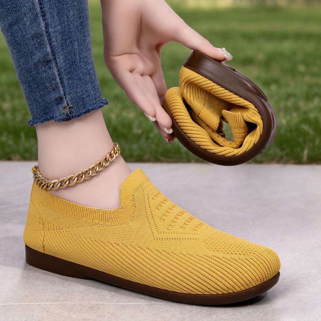 Women's Shoes Spring Breathable Lightweight Cloth Shoes Comfortable Soft Bottom Casual Mom Shoes Casual Soft Sole Non Slip Walking All Day Sneakers