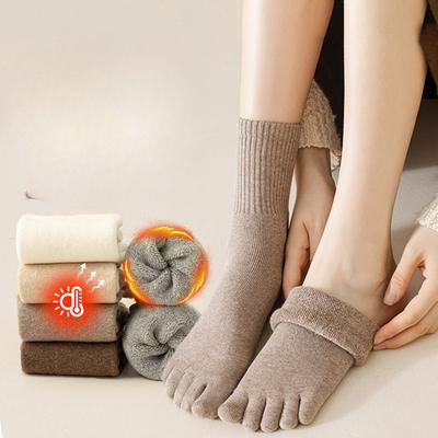 Five-fingered Socks for Women In Autumn and Winter, Thickened with Fleece, Warm Mid-calf, Anti-odor, Long Toe Socks, and Toe Divider Socks