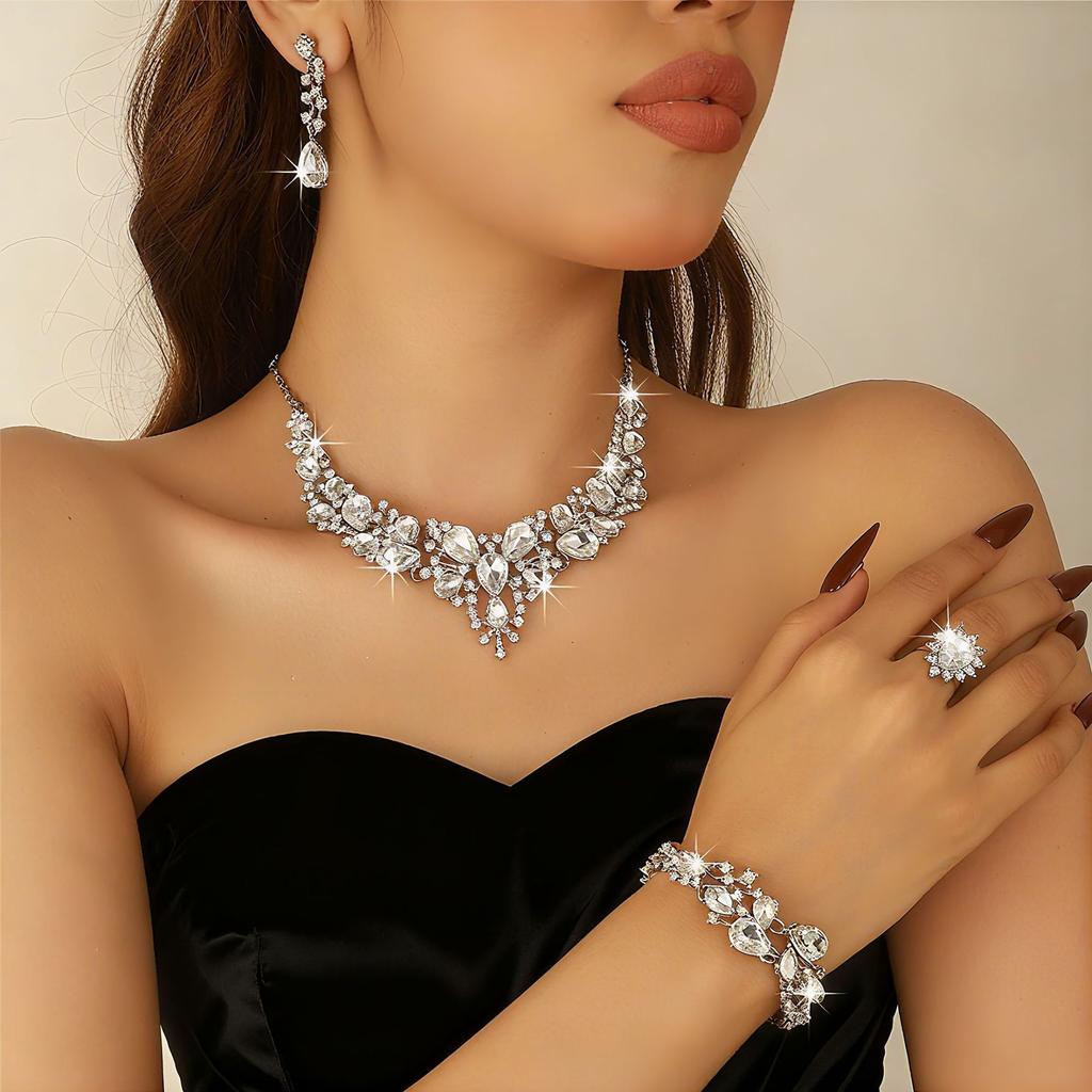 Modeschmuck für Damen-Set