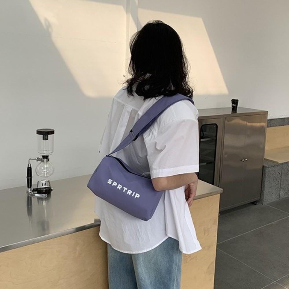 Adjustable Strap Sports Messenger Bag Casual Crossbody Pillow Bag Oxford Cloth Square Bag  Outdoor