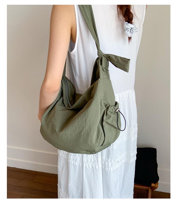 High-Quality Large Capacity Crossbody Shoulder Bag - Fashionable, Simple, Lightweight Underarm Backpack