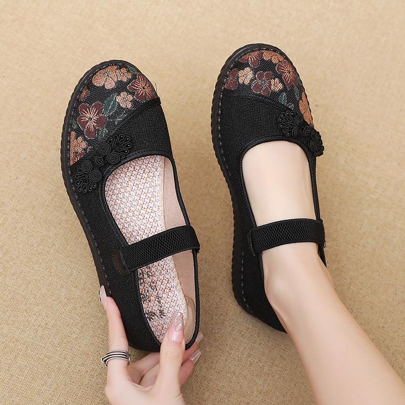 

****** и осенние новые старые ******* тканевые туфли женские модные дышащие туфли для пожилых s**t подошва нескользящие средние и старые вышитые туфли 41 чёрный