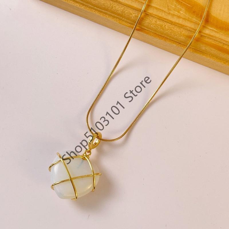 X6HE 2 Pcs Birth Stone Heart Necklace Girls Diamond Castle Necklace for Teen Girls