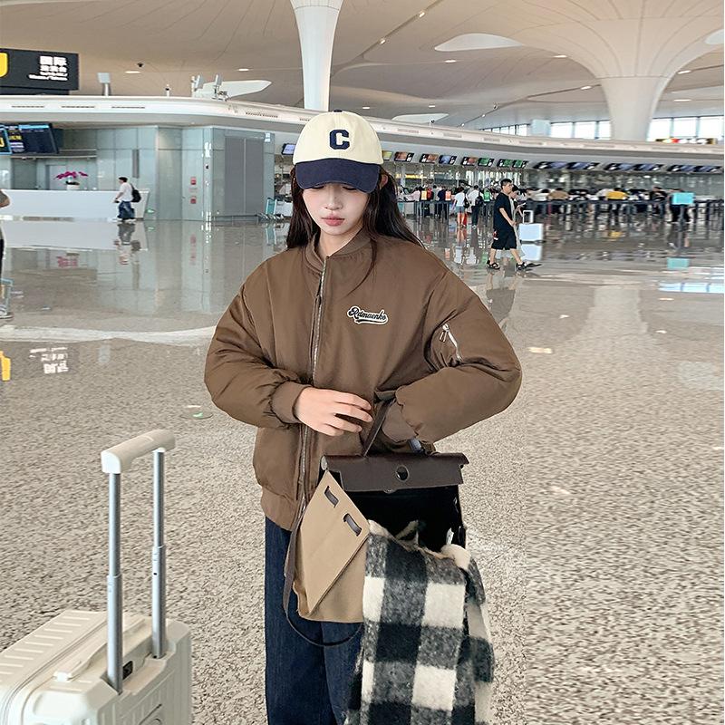 

Мужская и женская ветрозащитная легкая пушистая теплая холодная свободная короткая повседневная спортивная куртка из высококачественной ткани хлопковое пальто куртка бейсбольная джерси XL темно-коричневого