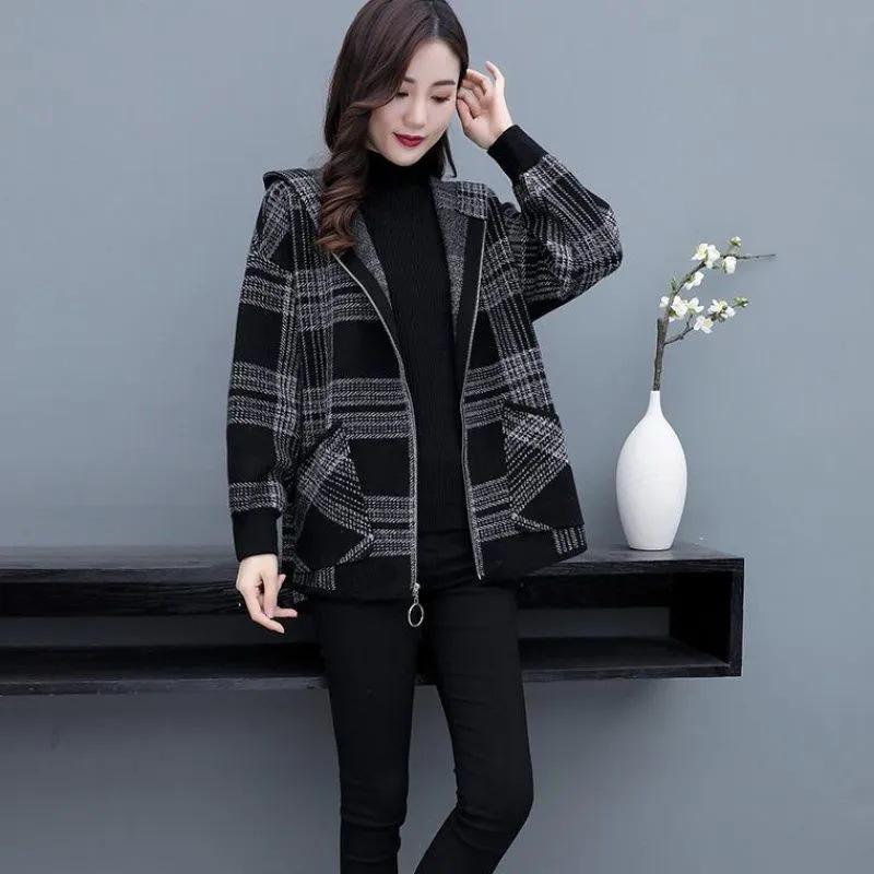 Giacca a Quadri da Donna Petite Stile Coreano Autunno/Inverno 2025 - Versatile, di Media Lunghezza e Trendy