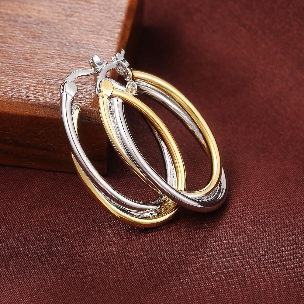 

Huitan Fashion Two Tone Metal Hoop Earrings for Women Oval Intertwine Design Personality Girl Daily Wearable Zircon Earrings
