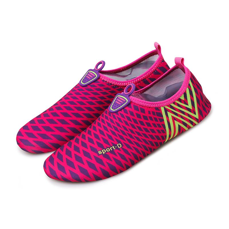 

Модные мужские и женские босоножки для воды, пляжная обувь, быстросохнущие походные дышащие спортивные сандалии, повседневные тренировочные туфли, легкие сандалии 43-44