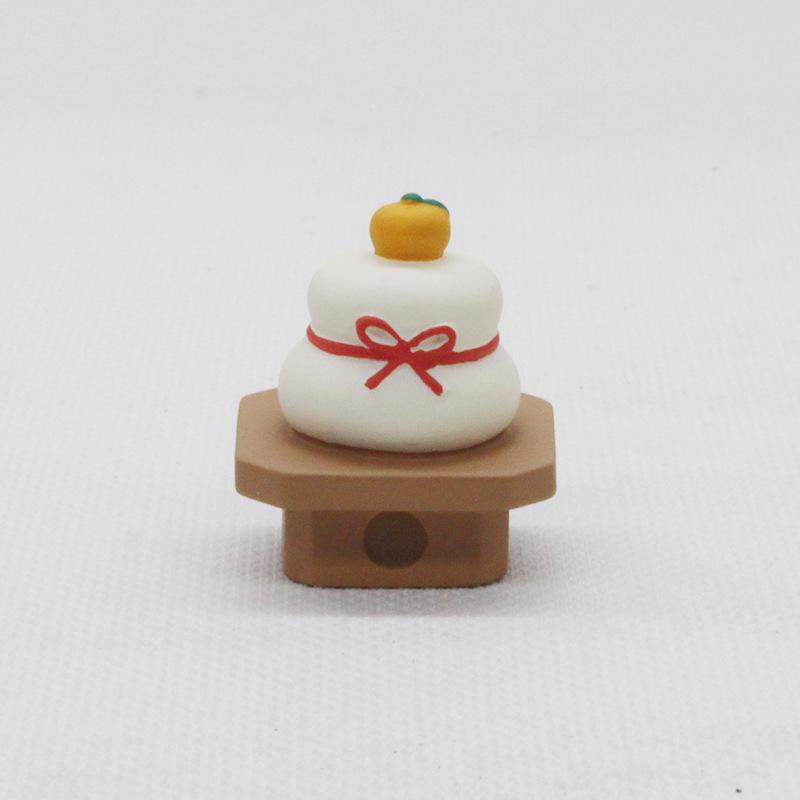 Zakka Japan Lucky Cow Japan Miniature Figurines Resin Craft Bookshelf Decoration Collectible Japan Decoration