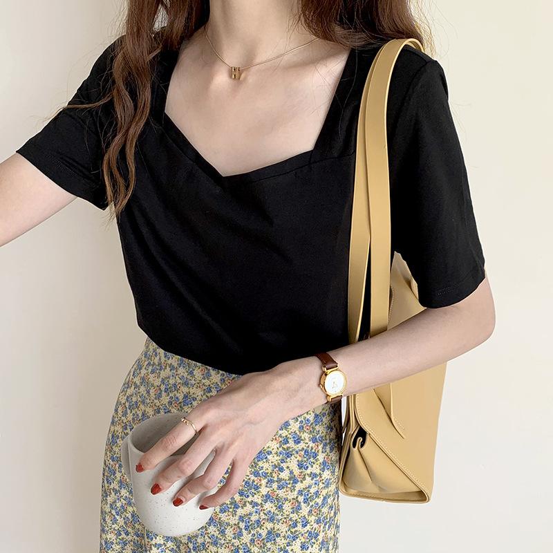 

GMXIA Белая футболка с короткими рукавами, женская летняя, квадратный вырез, свободный, ретро, с V-образным вырезом, дизайн Feeling Niche, топ-тренд XXL чёрный