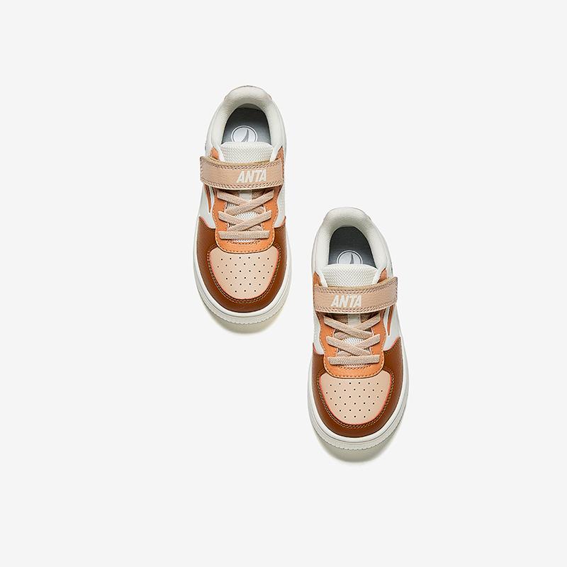 Anta Kids Lifestyle Series Synthetic Leather Trendy Versatile Fashion Lightweight Shock Absorption Low-Top Kids Skate Shoes A22449988-4