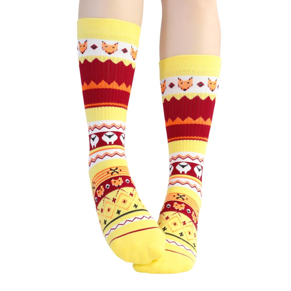 Christmas Stocking Cartoon Mid-Calf Socks: Absorbent, Breathable Cotton Socks for Men & Women – Thickened Terry Trendy Design.