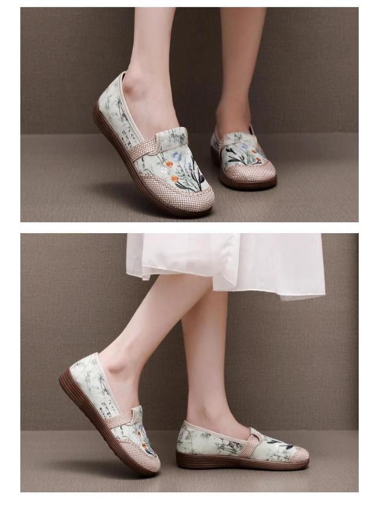 Autumn Retro Beijing Cloth Shoes - Comfortable Flat Bottom, National Style Mom Shoes