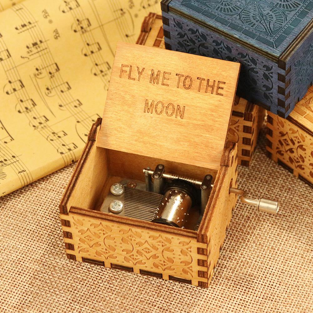Wooden Elegant Music Box Creative Vintage Wood Music Box Manual Fashion Antique Carved Valentine Day for Birthday Christmas Gift