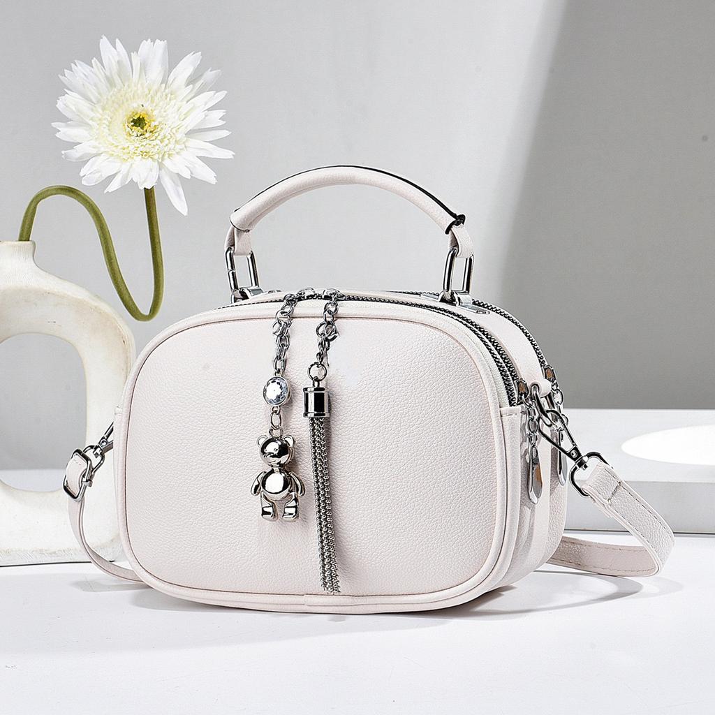 Simple bag bag Premium bear pendant Versatile handbag Lightweight shoulder bag Women's bag bags