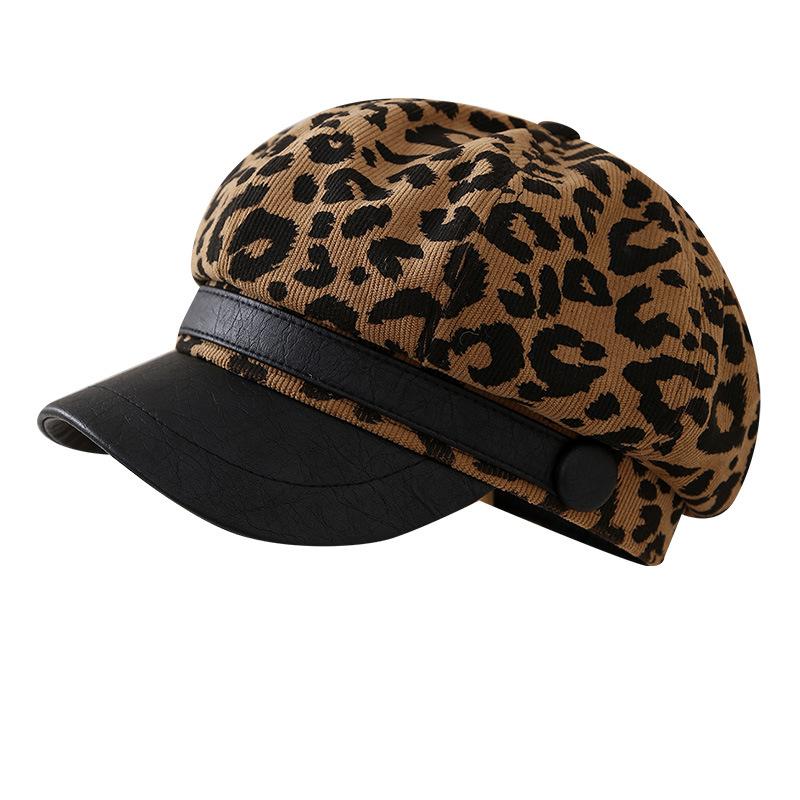 Leopard print octagonal hat Children's curved brim shows a small face Retro painter hat Versatile autumn and winter new newsboy hat