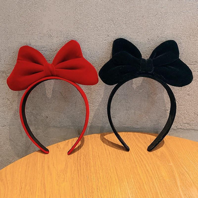 

Snow White Velvet Headband with XL Red Bow for Sweet Photos & Live Stage