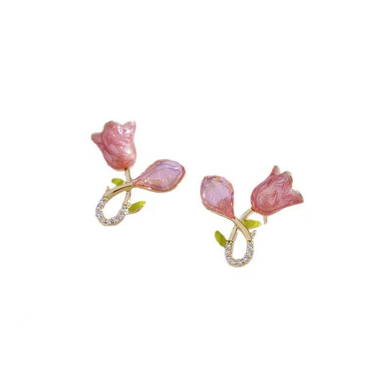 Influencer Style Pink Tulip Flower Stud Earrings – Elegant Enamel Design