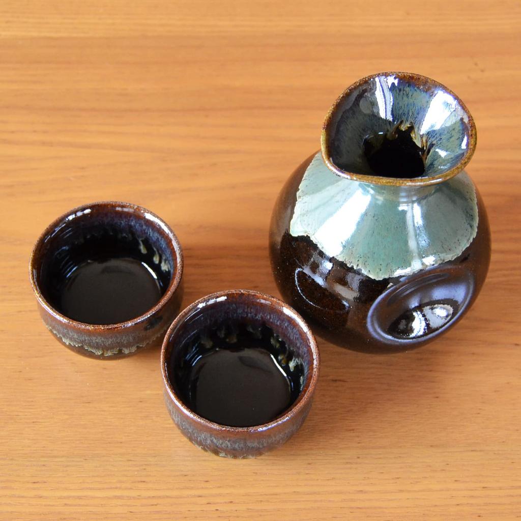 Sake Arita 1 Sake Bottle and 2 Sake Jet Black Ceramic Set, Ware, Cups, Glaze,