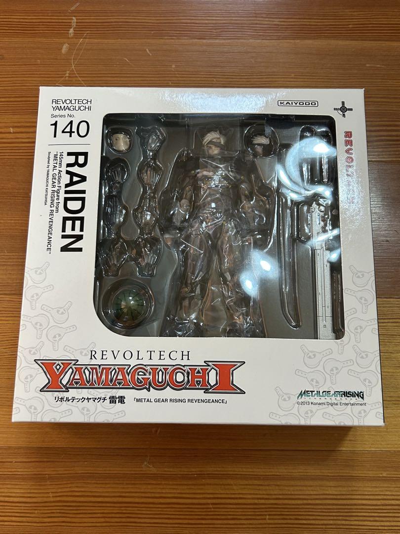 

[USED] Raiden Revoltech Yamaguchi Metal Gear Rising Revengeance