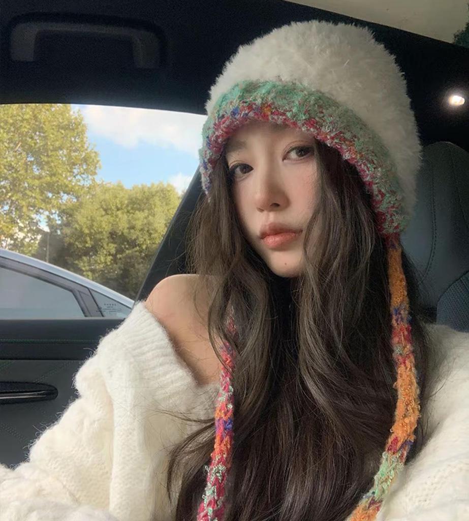 Kawanishi Women's Handmade Wool Beanie with Tassel and Ear Protection