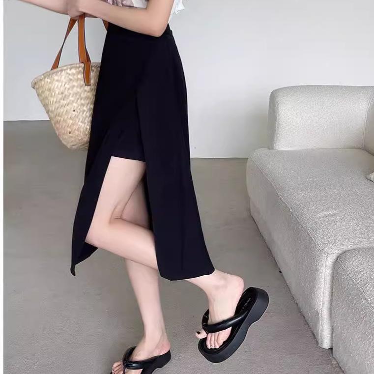 Women's Black High-Waist Slit A-Line Midi Skirt for Autumn