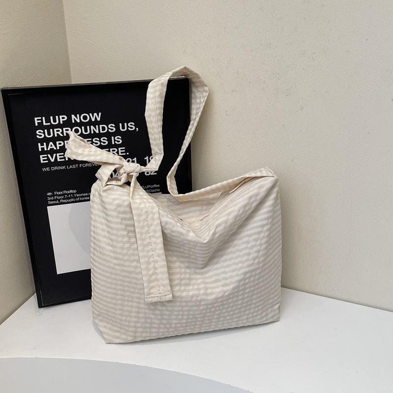 Korean Niche Design Tote Bag Women's Bag Large Capacity Fashion Personality Trend Lazy Style Shoulder Messenger Bag