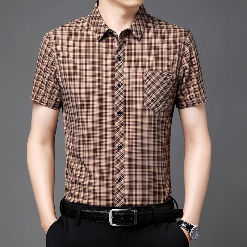 Letní nová pánská košile s krátkým rukávem nežehlivá ležérní kostkovaná košile kapsa poloviční rukáv táta pánské oblečení pro muže středního věku a starší