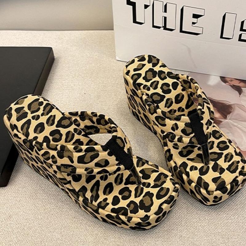 Fashion 2025 NEW Casual Slippers Womens Shoes Flip Flops Wedge Heel Women'S Summer New Thick Soled High Heeled Platform