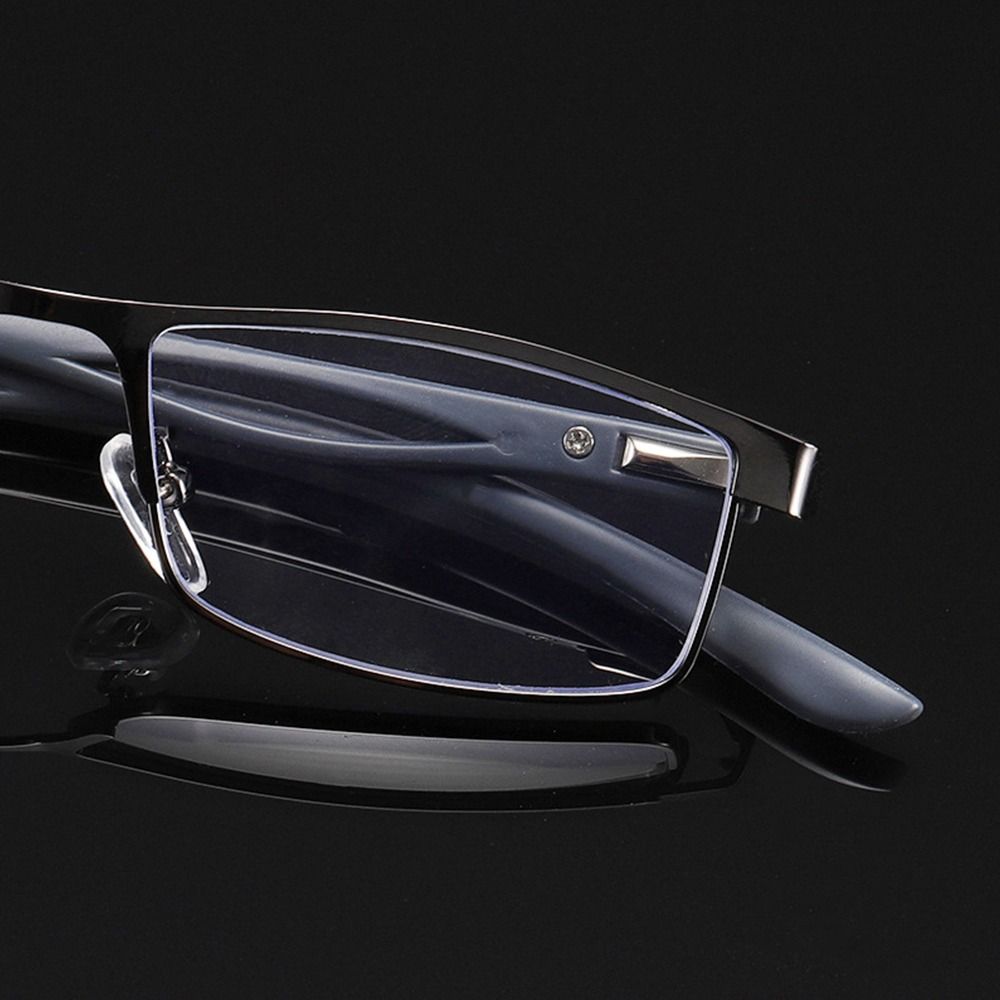 Business Lesebrille Presbyopie Ultraleichte Brille Metallrahmen Augenschutz Frauen Lesebrille